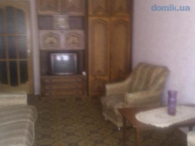 2-комнатная квартира посуточно 55 м², Авалиани ул., 15