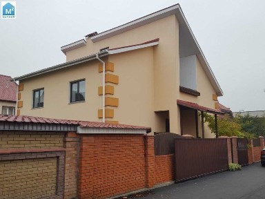 Киев, Богатырская ул., 30а