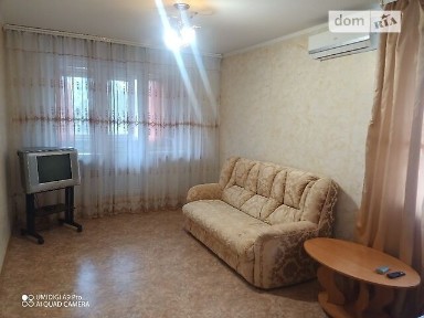 1-кімнатна квартира подобово 35 м², Космонавтов вул., 26