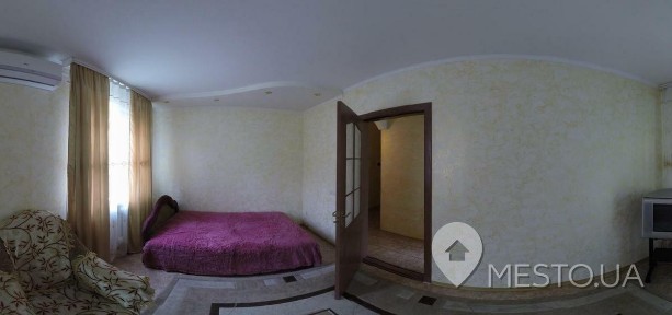 1-кімнатна квартира подобово 34 м², Космонавтов вул., 13