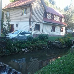 Відпочинок у карпатах ! Здається будинок. Чан. Басейн.