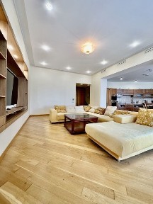 Продам 3-х ком. кв. <a href='/newbuilding/8484/view/zk-lidersovskii'>Лидерсовский</a> бульвар/ЖК «Мерседес».