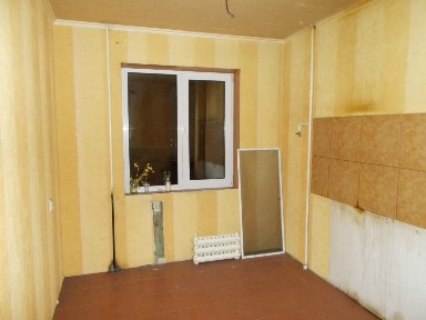 Киевская обл., Белоцерковский район, г. Белая Церковь, Нституцька ул., 4