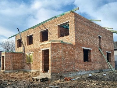 Власник. Продам котедж м. Рівне вул. Залізнична 5/а Басівкут.