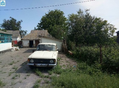 Киевская обл., Ракитнянский район, с. Пугачовка, Соборна ул., 48