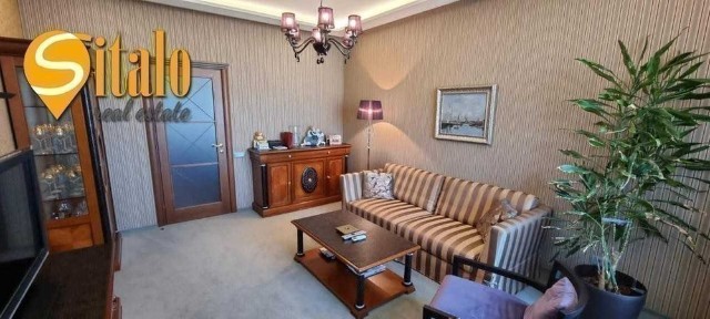 Продажа 2-комнатной квартиры 89 м², Зверинецкая ул., 59