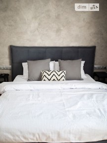 Nude. БЕЗПЕРЕБІЙНИЙ Wi-fi, гаряча вода, опалення. Центр подобово Wi-fi