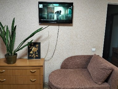 Здам подобово 2к квартиру на вул. Гліба Бабича 105 • ID 31355824