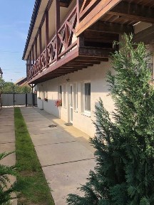 Кімнати в будинку 2-хв біля термальних комплексів по вул. Корятовича