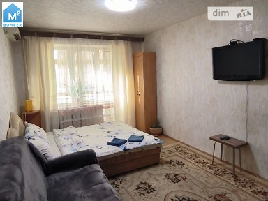 Днепр, Маршала Малиновского ул., 12