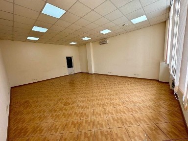 Офіс в БЦ, площа 55 кв. м, генератор, метро Дорогожичі, Власник