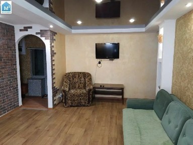 Дніпро, Гагаріна просп., 112