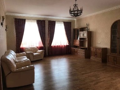 Аренда дома 265 м², 46-я Садовая ул.